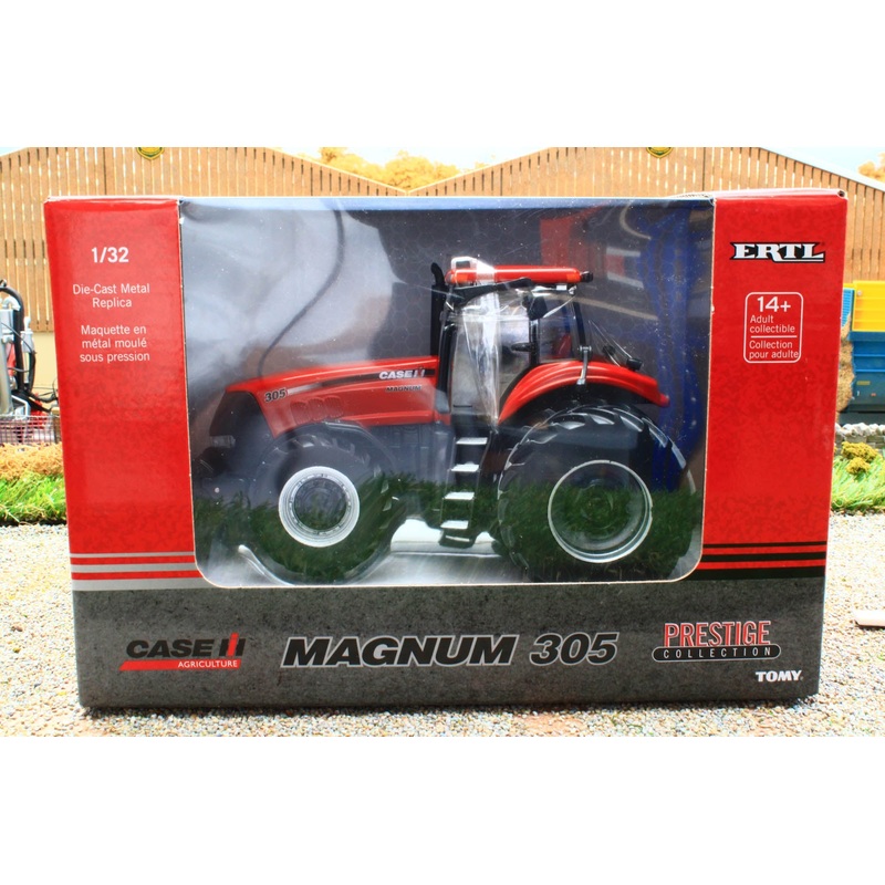 ERT44323 Ertl 1:32 Scale Case IH Magnum 305 4WD Tractor with rear duals