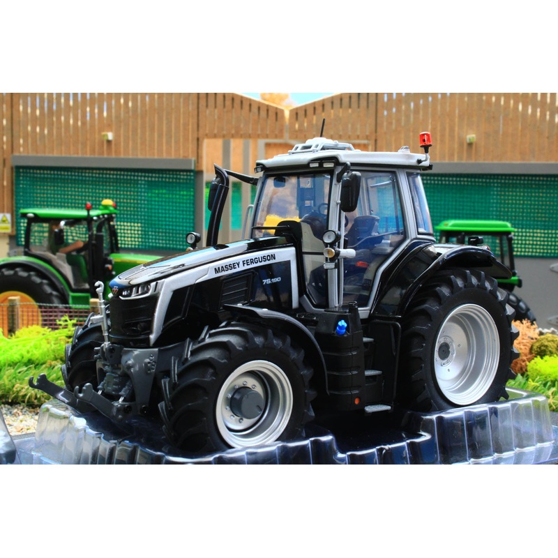 UH6617 Universal Hobbies Massey Ferguson 7S 190 Black Beauty Tractor 2023