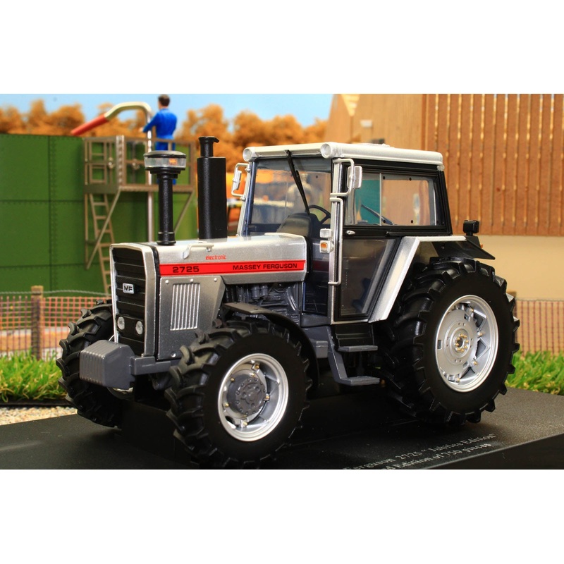 UH6687 Universal Hobbies Massey Ferguson 2725 Jubilee Ltd Edition