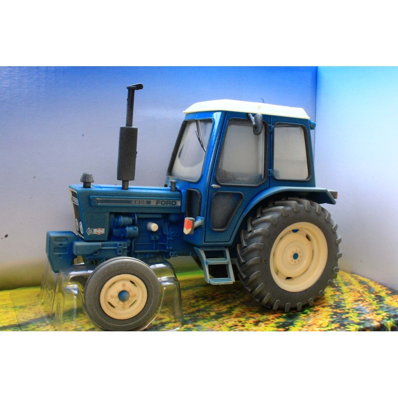 43308(w) Weathered Britains Ford 6600 2WD Tractor DUSTY EFFECT