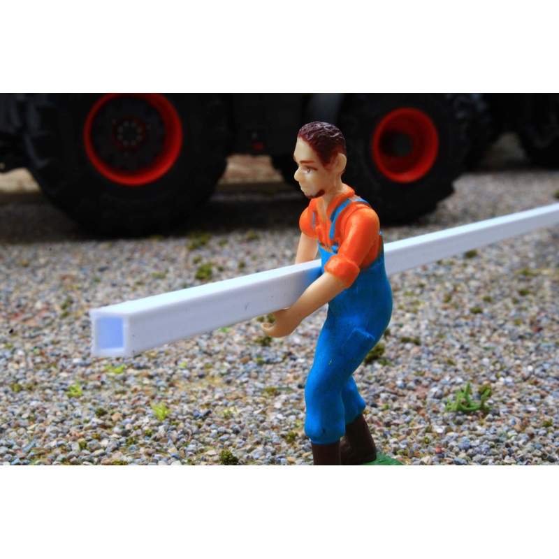 90622 Plastruct Hollow Square Rod 4.8mm x 4.8mm x 380mm
