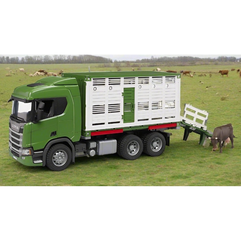B03548 Bruder Scania 560RCattle Transporter 2