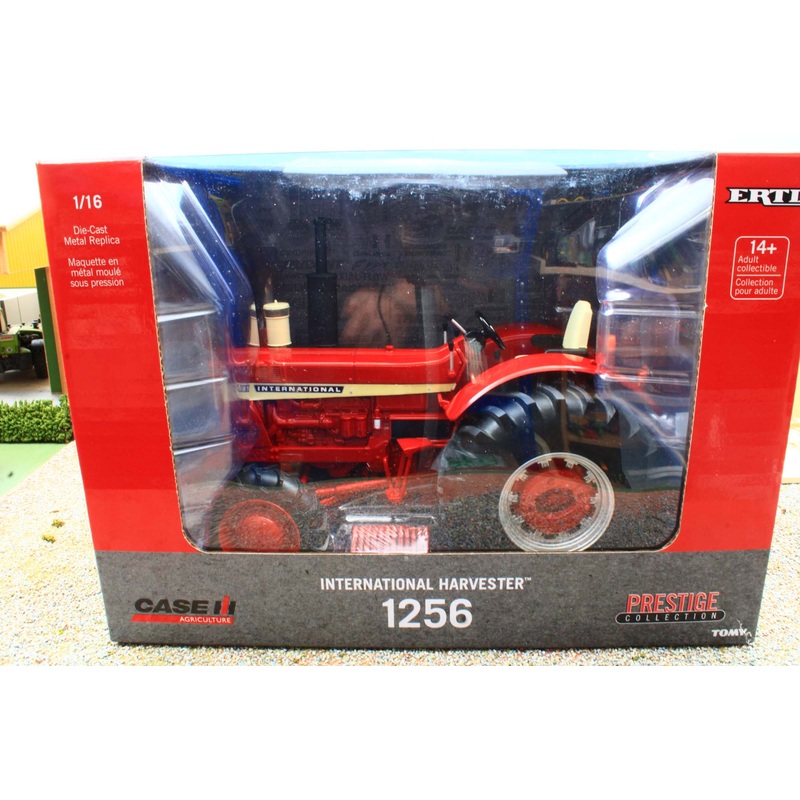 ERT44312 Ertl Prestige 1:16 Scale International 1256 Wheatland Turbo 4WD Tractor ** 30% OFF! **