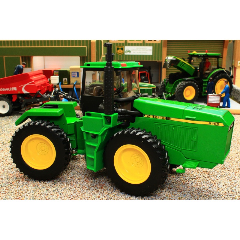 ERT45920 Ertl 1:32 Scale John Deere 8760 4wd Articulated Tractor ** BACK IN STOCK! **
