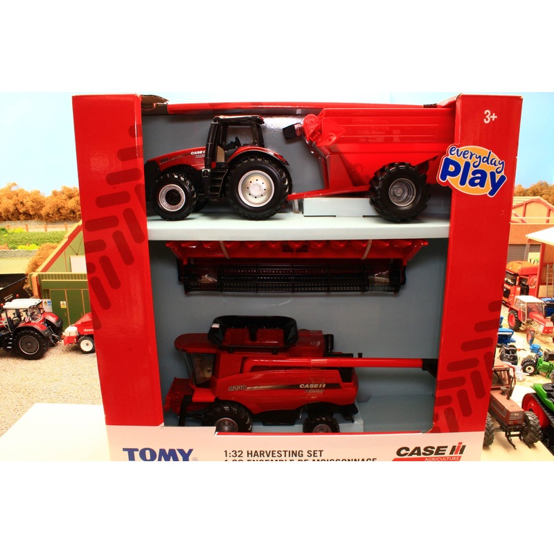 ERT47357 Ertl 1:32 Scale Case IH Harvesting set AFS 8230 Combine Harvester with Magnum 380 Tractor and Grain Cart