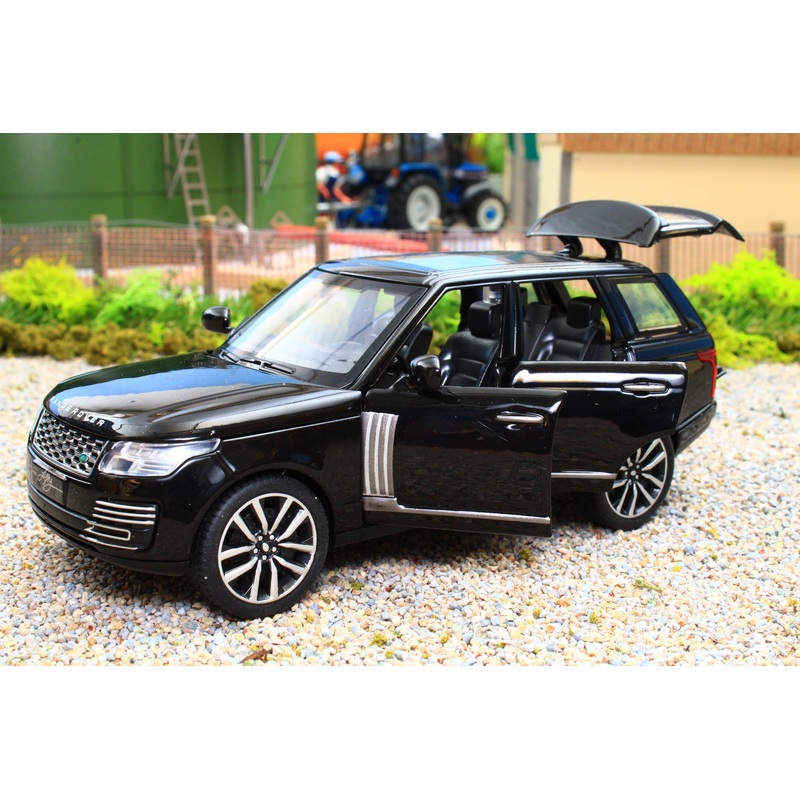 Q3001A-BK QY 1:32 Scale Range Rover 50th Anniversary version in Black with lights and sound