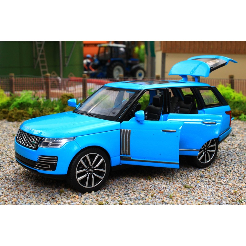 Q3001A-BL QY 1:32 Scale Range Rover 50th Anniversary version in Blue with lights and sound