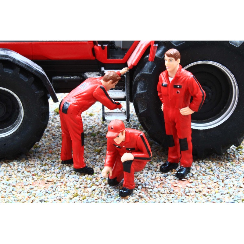 SCH7880 Schuco 1:32 Scale set of 3 Mechanics Figures in Case Overalls
