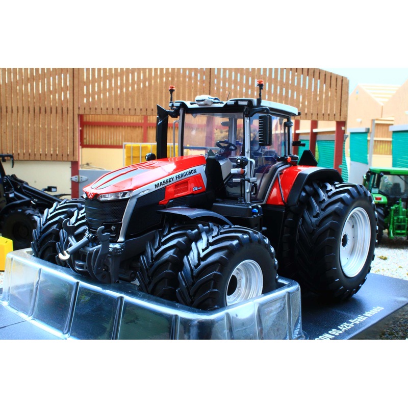 UH6653 Universal Hobbies Massey Ferguson 9S 425 with Dual Wheels