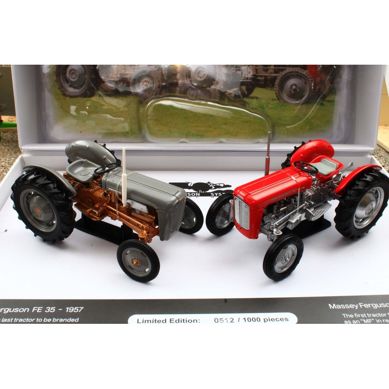 UH7125 Universal Hobbies Ferguson FE35 & Massey Ferguson 35 Gift