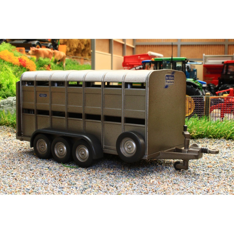 40710A1 Weathered Britains Ifor Williams Livestock Trailer