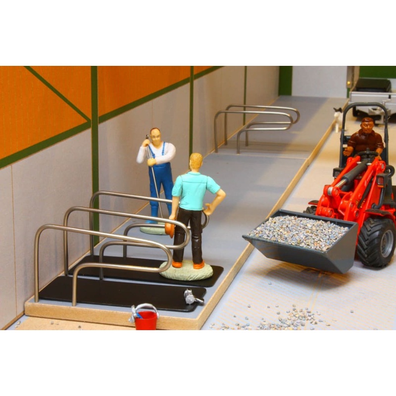 BT3012 Single Raised Cubicle Platforms x 2