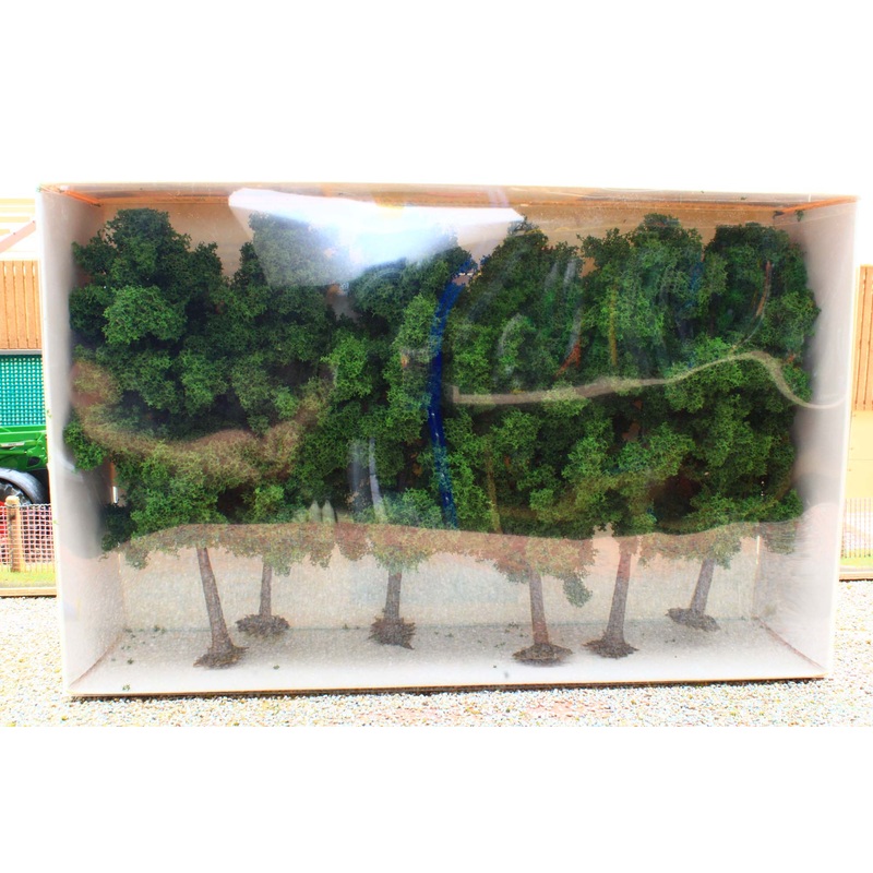 HK01761 HEKI Beech Trees 18cm x 6