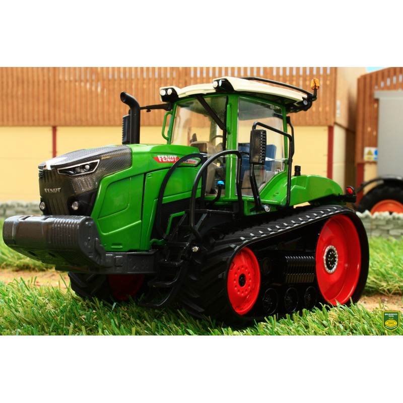 USK10659 USK Fendt 943 Vario MT Tractor on Tracks