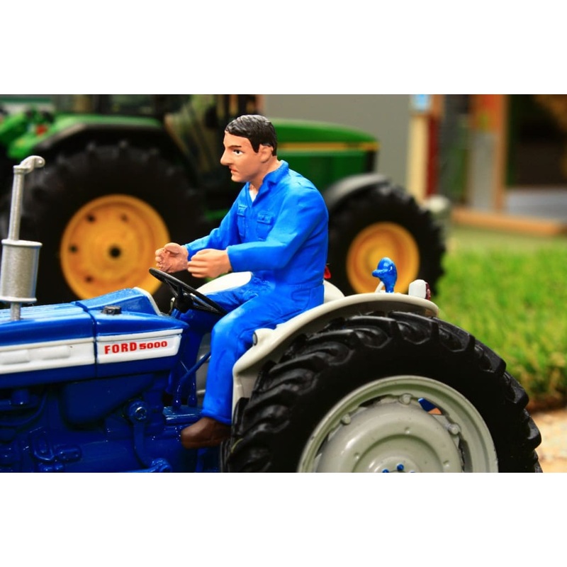 AT32139 AT Collections Russell Figure Driving Tractor