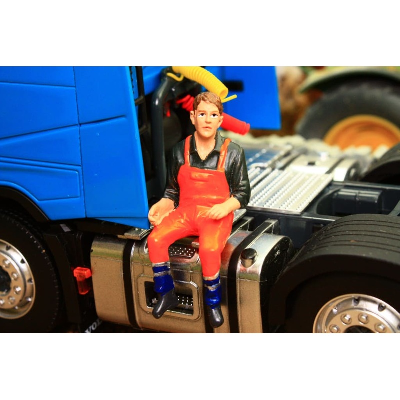 AT32148 AT Collections Machinery Operator Figure