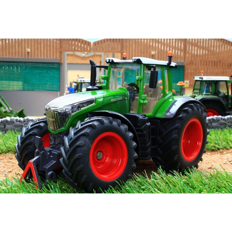 3287 Siku Fendt 1050 Vario Tractor