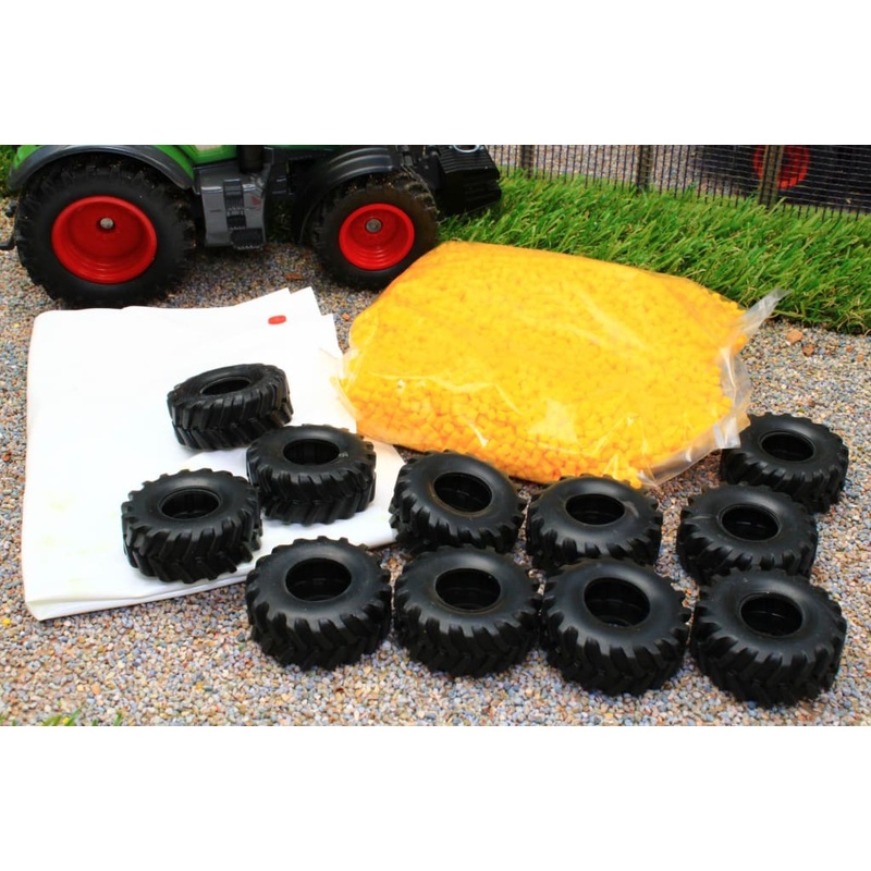 5698 SIKU SILO - CLAMP COVER WITH BULK BAG OF YELLOW PELLETS AND RUBBER TYRES