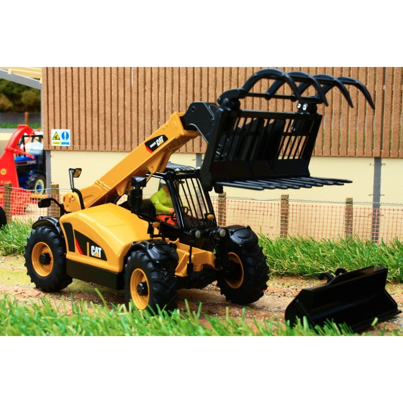 DM85278 DIECAST MASTERS 132 SCALE CAT TH407C TELEHANDER