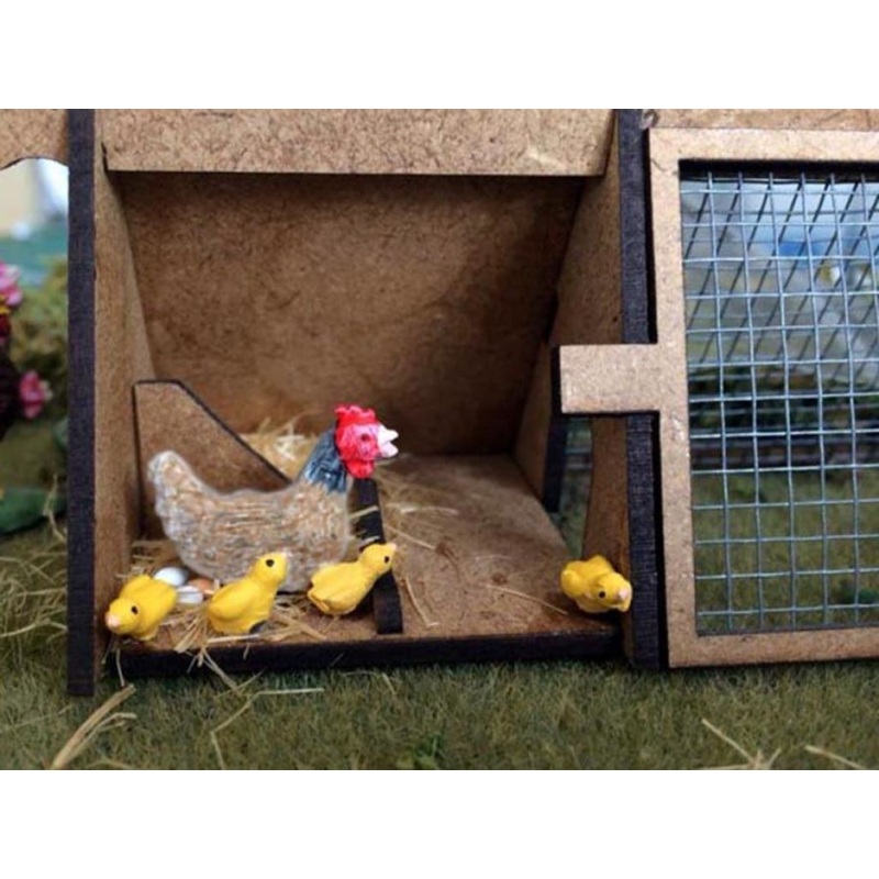 HLT-WMA85 Nesting Hen Brown
