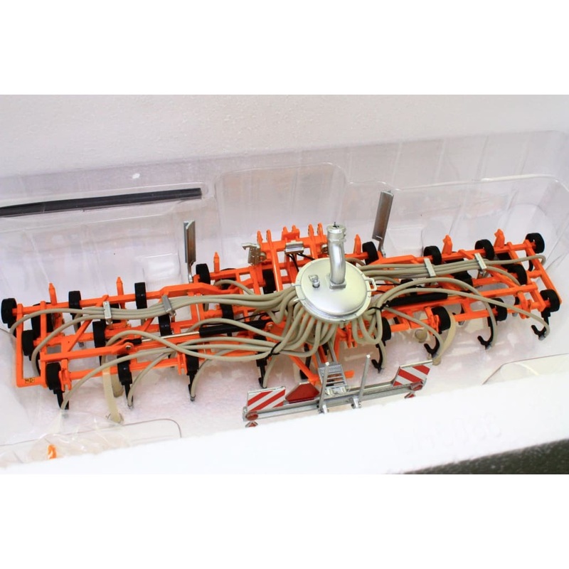 MM1821 MARGE MODELS VEENHUIS TERRAJECT SLURRY INJECTOR