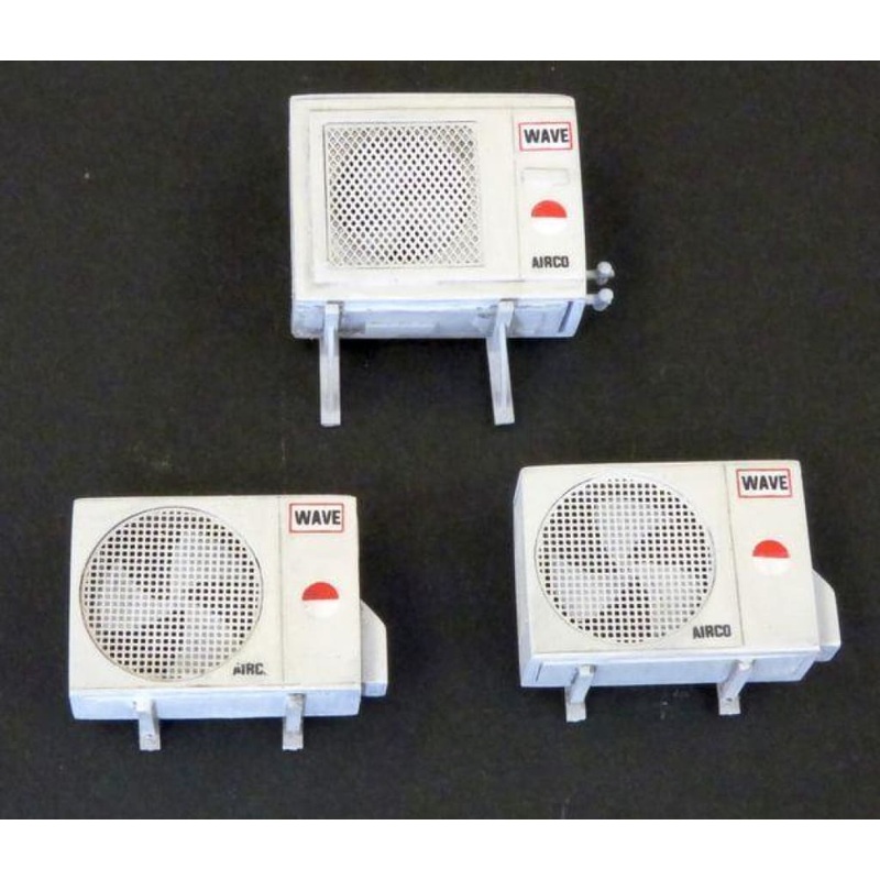 PLM491 Plusmodel Air Conditioning Unit Kit - Parts (135 Scale)