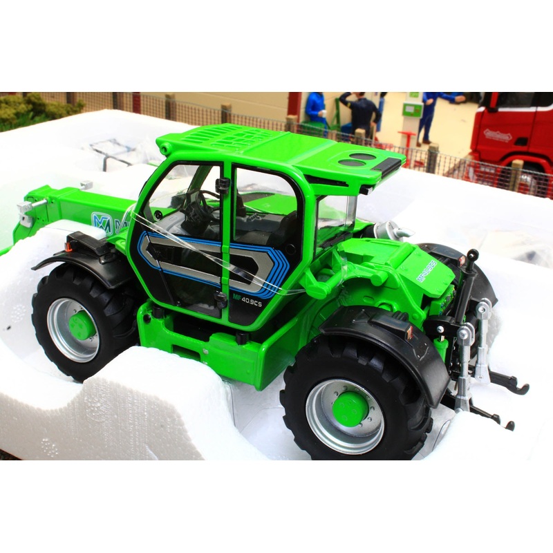 R00104.6 ROS Merlo Multifarmer 40.9 CS Telehandler