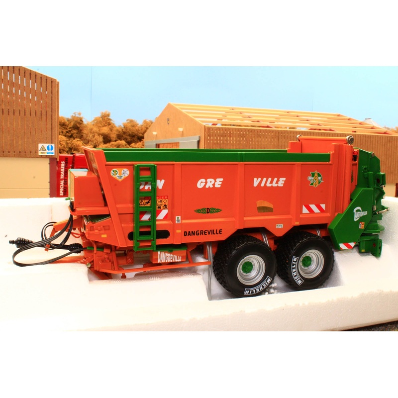 R60204.5 ROS Dangreville 15000 Dung Spreader