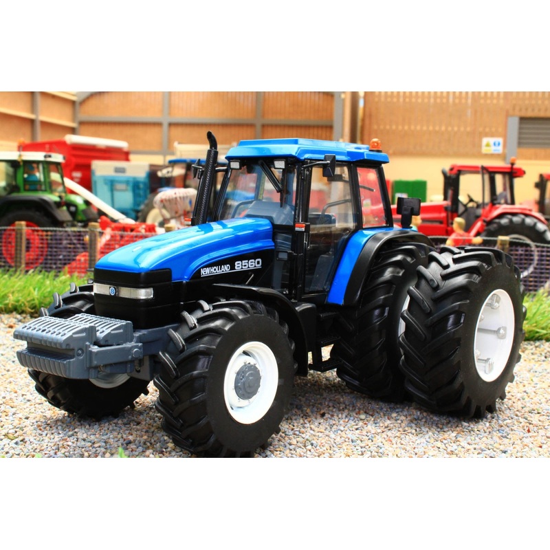 REPB22 REPLICAGRI NEW HOLLAND 8560 4WD TRACTOR WITH REAR DUALS