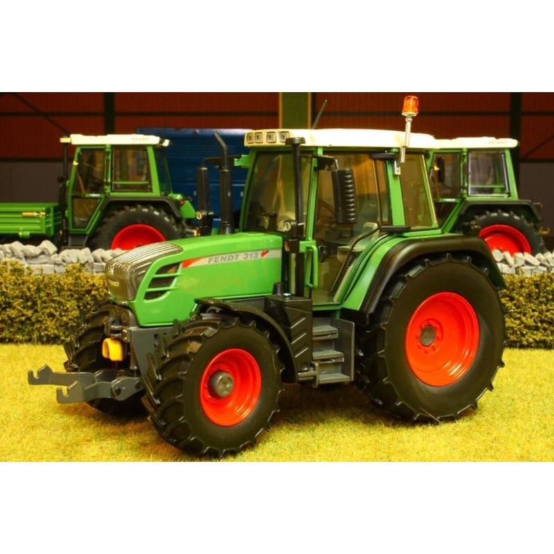 SCH07710 SCHUCO FENDT 313 TRACTOR - 10% Off!