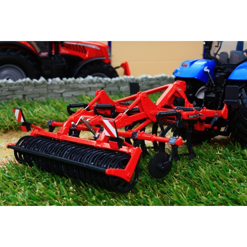UH5214 UNIVERSAL HOBBIES KUHN CULTIMER L300 CULTIVATOR 1:32 SCALE