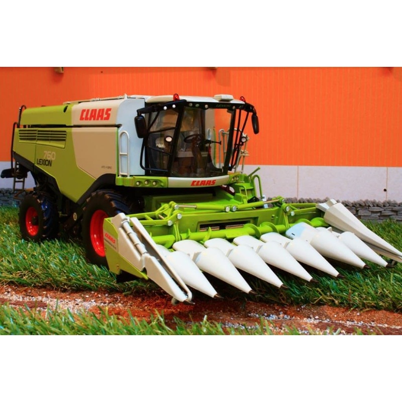 W7340 WIKING CLASS LEXION 760 COMBINE WITH MAIZE HEADER