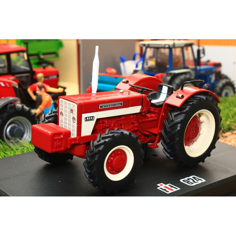 REP188 REPLICAGRI IH 824 4WD TRACTOR