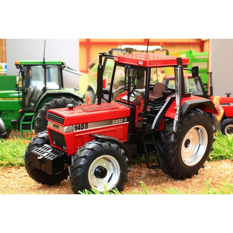 SCH07811 SCHUCO CASE IH 1455 XL TRACTOR IN RED