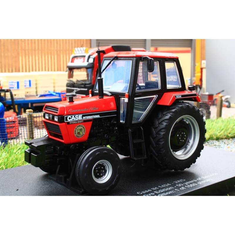 UH6261 Universal Hobbies Case International 2WD 1494 Commemorative Edition (1988)