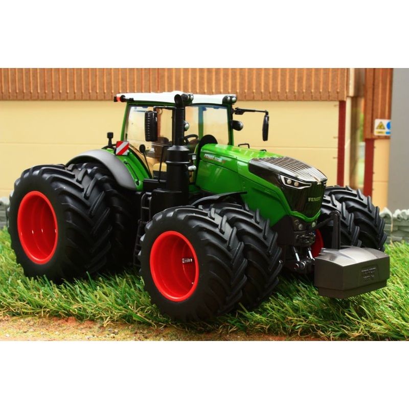 W7830 WIKING FENDT 1050 VARIO TRACTOR WITH REMOVABLE DUALS FRONT AND REAR