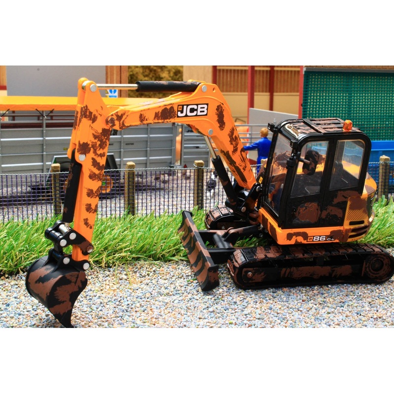 43279 Britains Muddy Jcb Midi Excavator