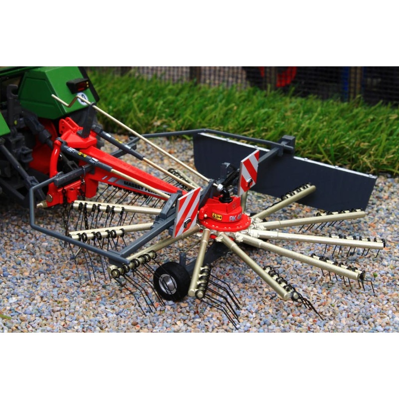 MM2006 MARGE MODELS MASSEY FERGUSON RK421DN GRASS RAKE