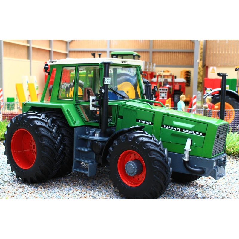 SCH07814 SCHUCO FENDT 626 LSA 4WD TRACTOR WITH DUAL REAR WHEELS
