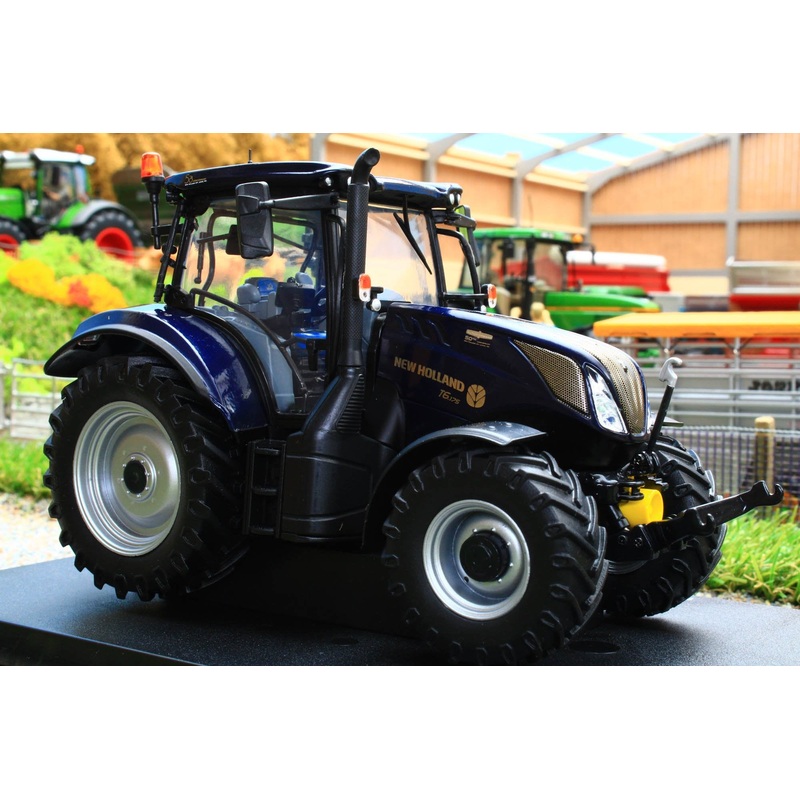 UH6252 UNIVERSAL HOBBIES NEW HOLLAND T6.175 PROFONDO BLUE 50TH ANNIVERSARY 4WD TRACTOR