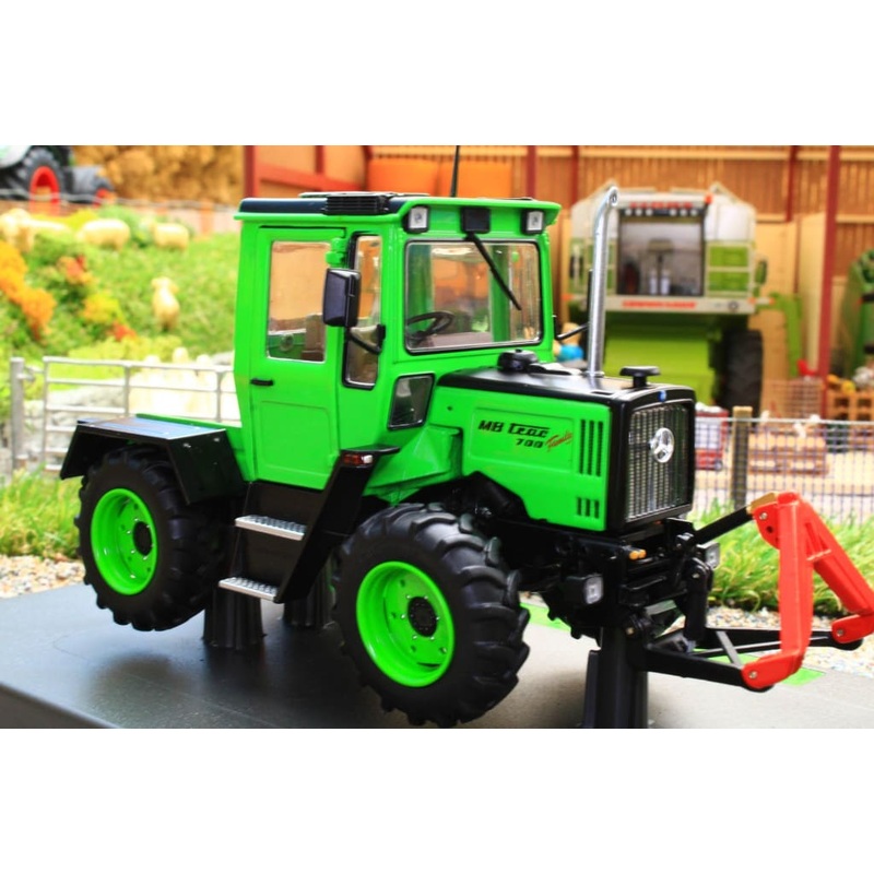 WE2051 WEISE MB TRAC 700 W440 LIMITED EDITION 500 RUN