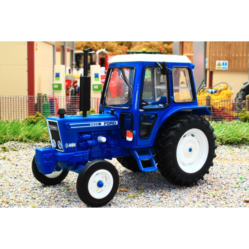 43308 Britains Ford 6600 2WD Tractor ** NOW AT 10% OFF! **