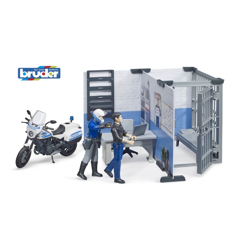 B62732 Bruder Police Station Motorcycle + Figure Set