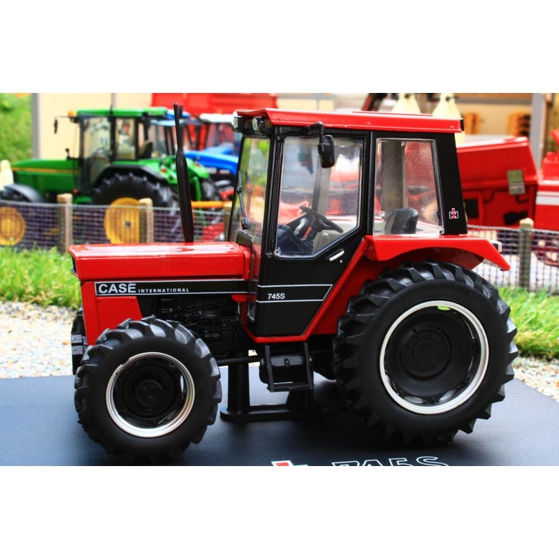 REP212 REPLICAGRI CASE IH 745S 4WD TRACTOR WITH BLACK CAB