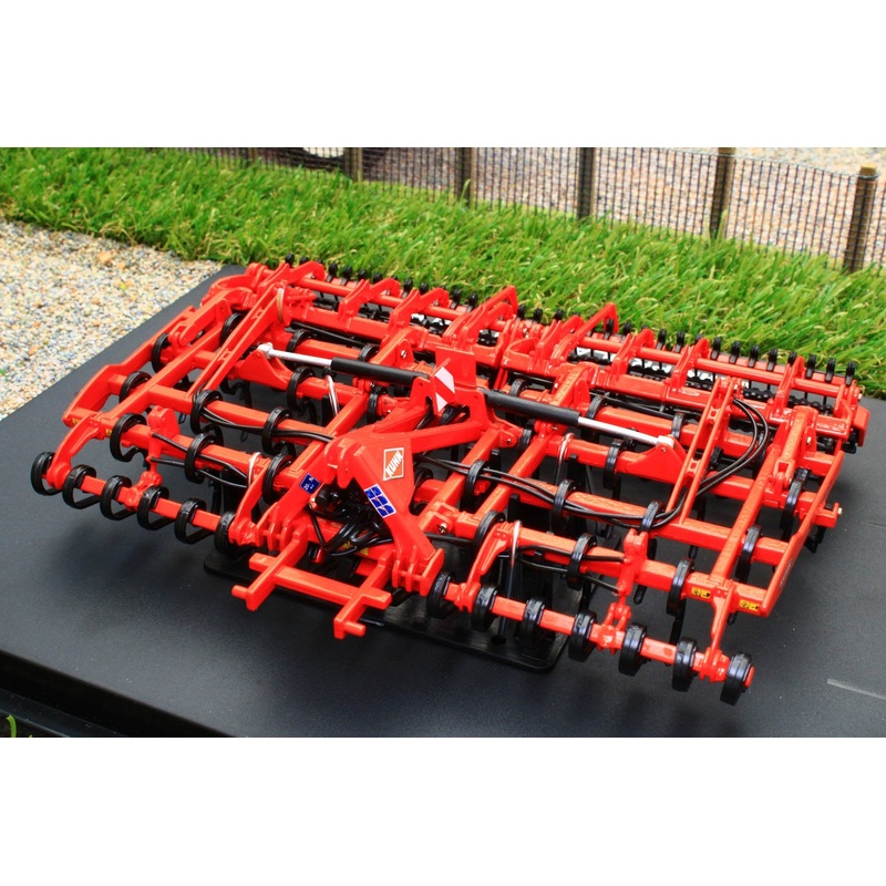 UH6267 UNIVERSAL HOBBIES KUHN PROLANDER 500R CULTIVATOR