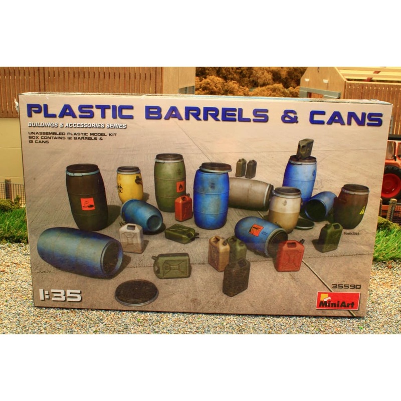 MIA35590 MiniArt 1:35 Scale Plastic Barrels and cans Kit