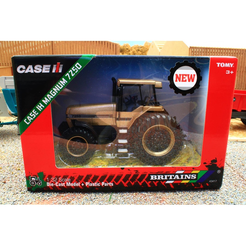 43417G Britains Case IH Magnum 7250 1:32 Scale 'GOLD' Limited Edition 300pcs NOW IN!
