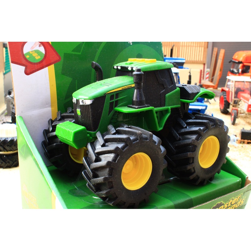 Faulty Britains John Deere Monster Treads Tractor No sound No 1