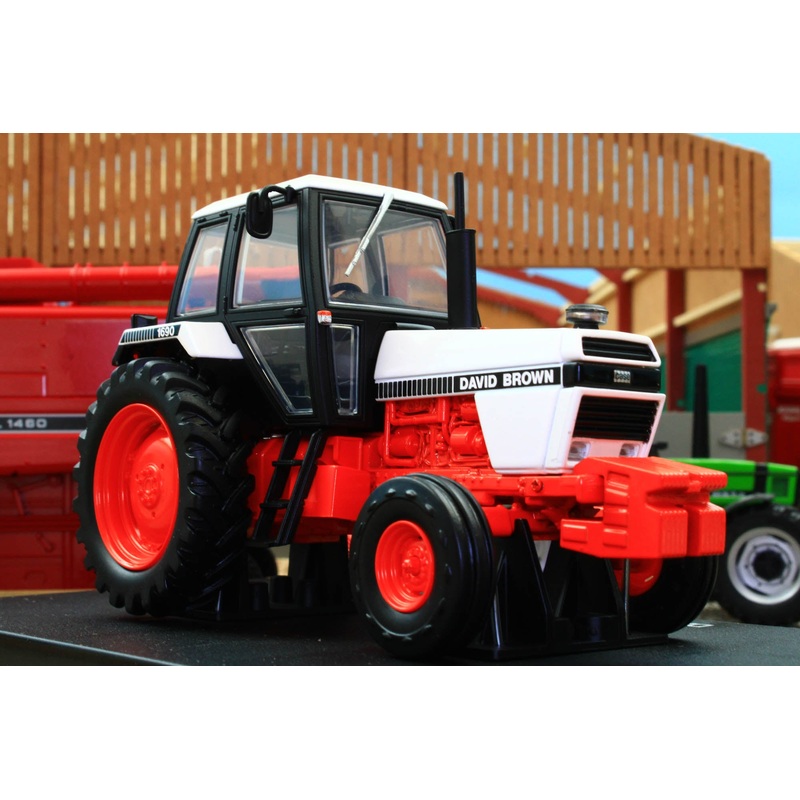 UH6754 Universal Hobbies 1:32 Scale David Brown 1690 2WD Tractor NOW IN!