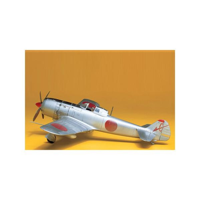 Tamiya 61013 1/48 Japanese Hayate Frank